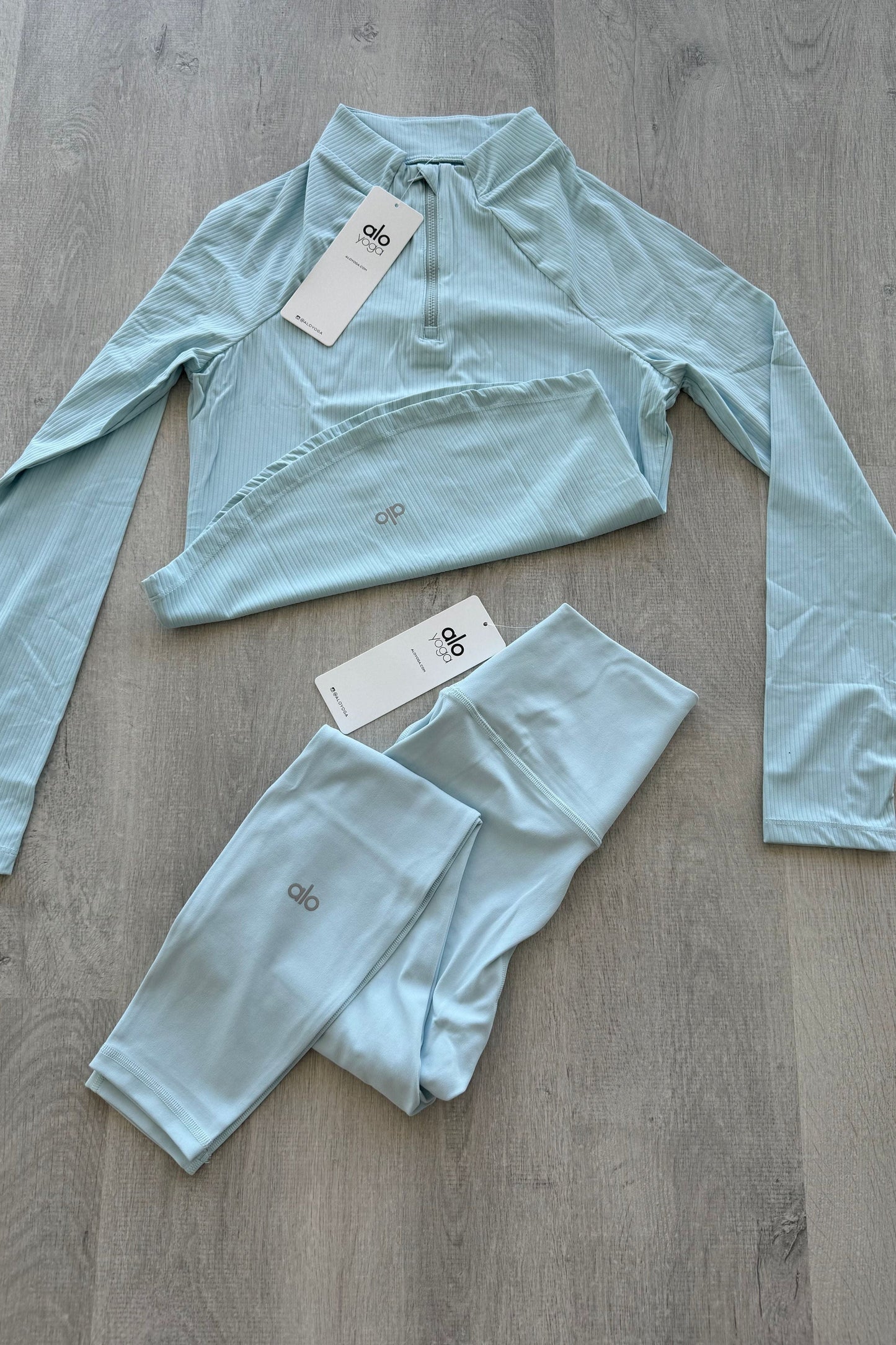 Ribbed 1/2 Zip Pullover