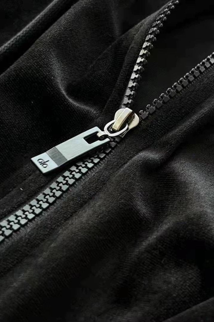 Velour Glimmer Zip Up Jacket - aainie