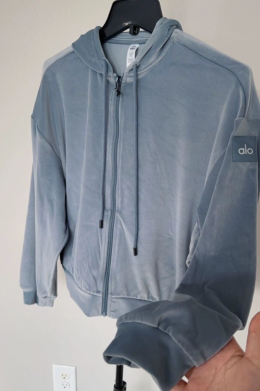 Velour Glimmer Zip Up Jacket - aainie