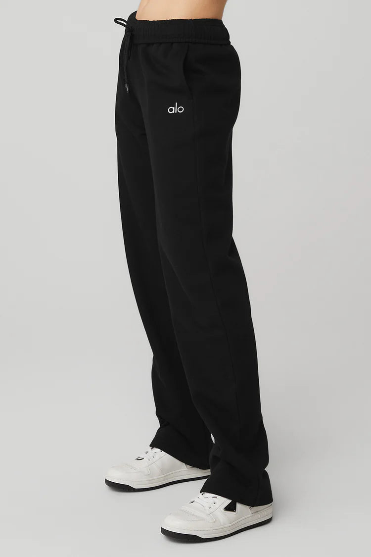 ACCOLADE STRAIGHT LEG SWEATPANT