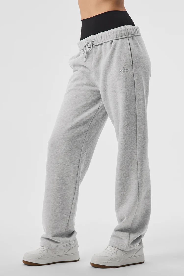ACCOLADE STRAIGHT LEG SWEATPANT