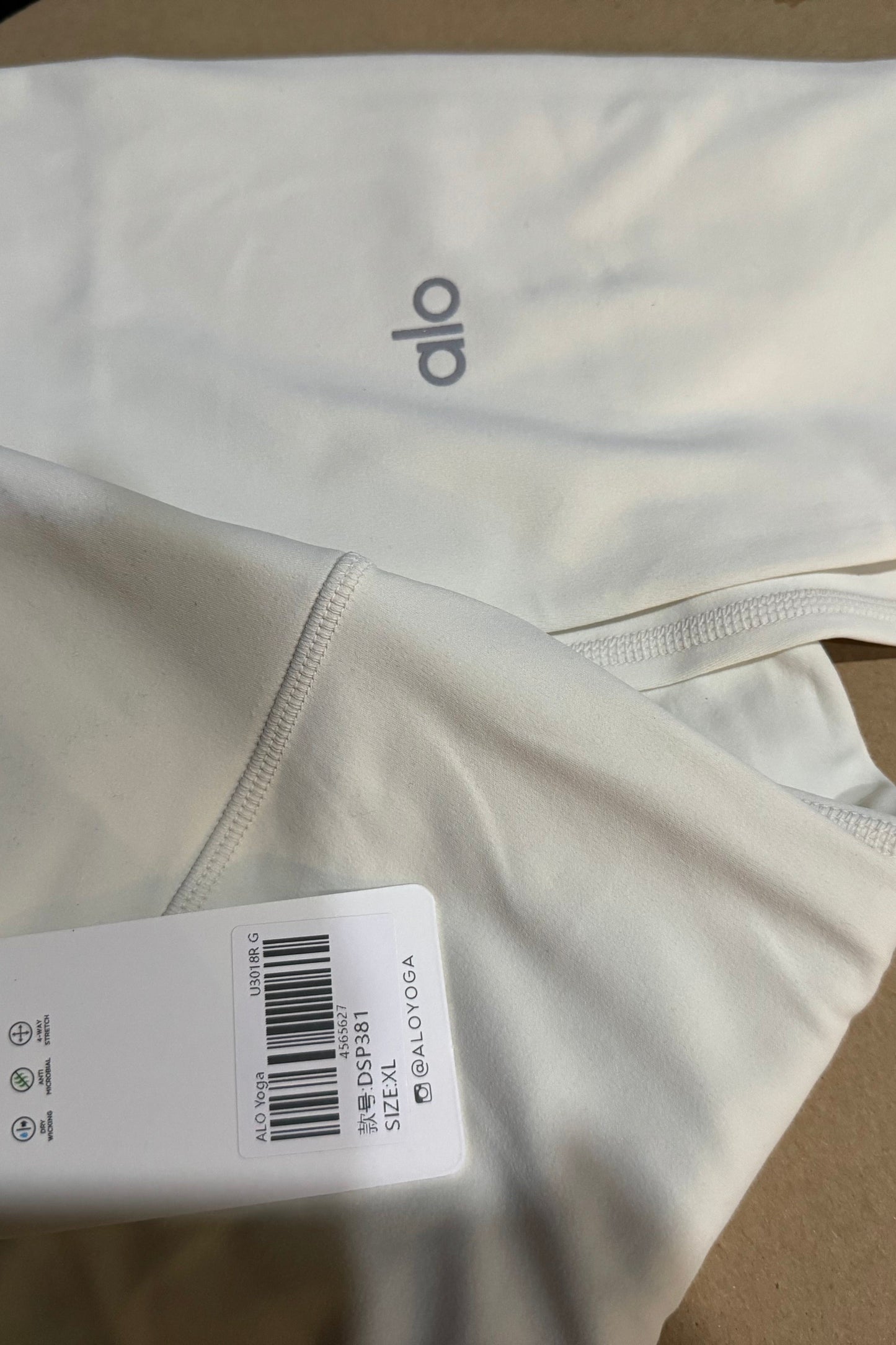 Previously ALOSOFT HIGH-WAIST 7/8 HIGHLIGHT LEGGING