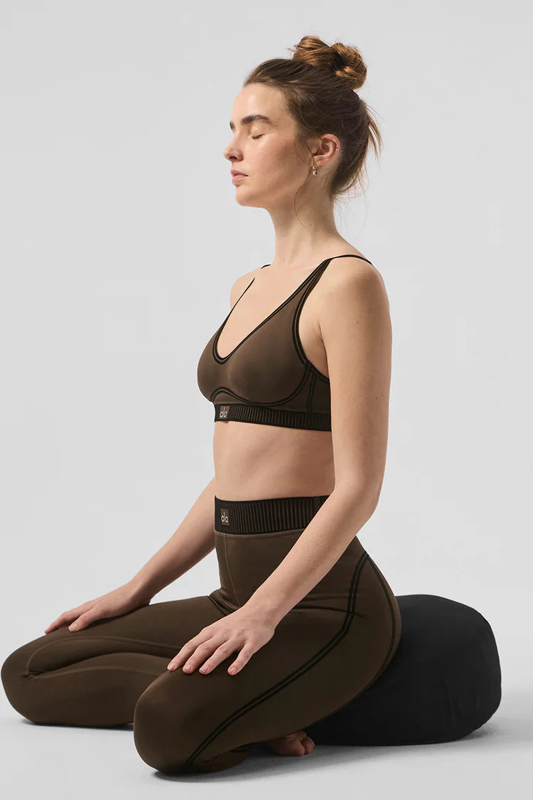 Airlift High-Waist 7/8 Line Up Legging