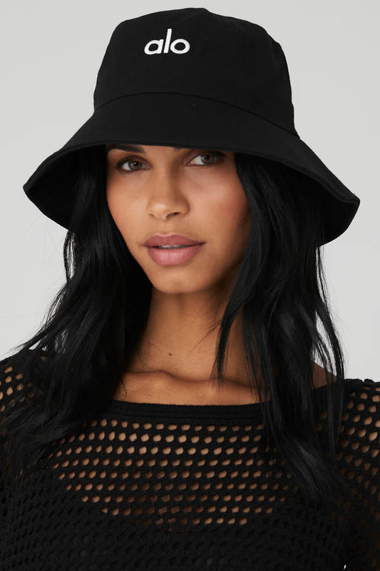 Weekender Bucket Hat - aainie