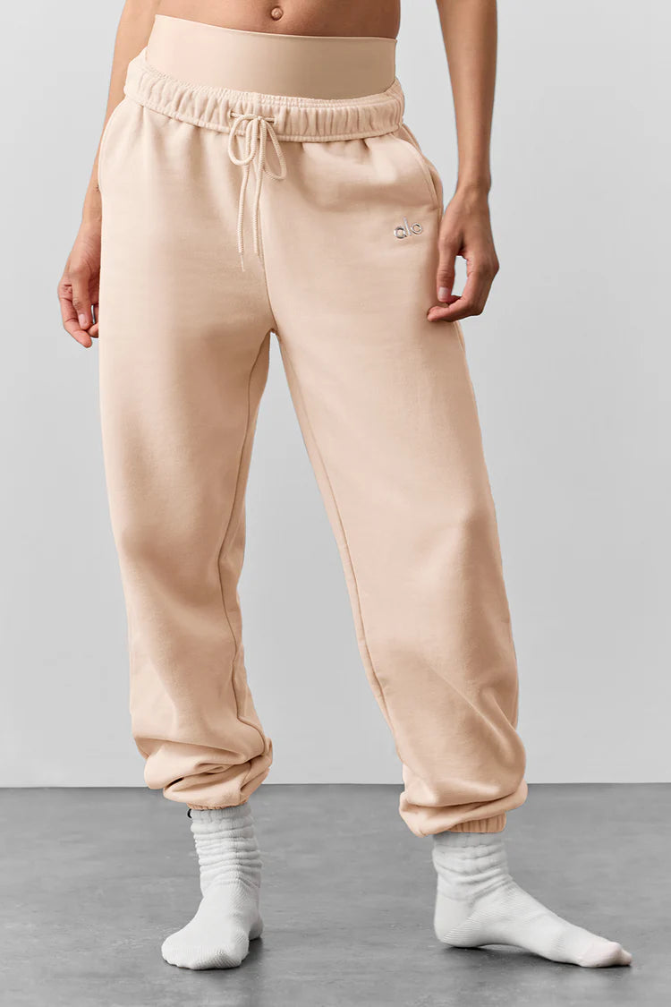 Accolade Sweatpants